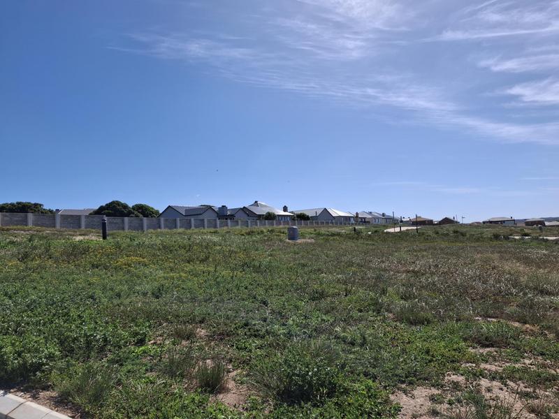 2 Bedroom Property for Sale in Stilbaai Wes Western Cape